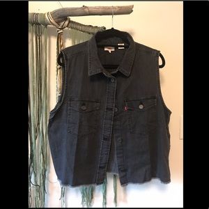 Black Denim Levi’s Jacket Vest